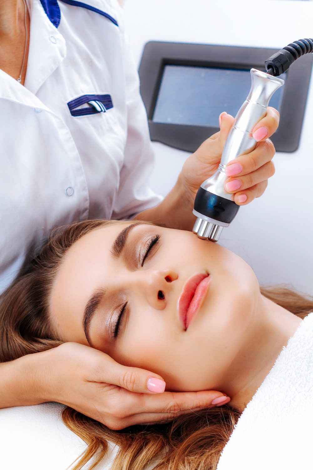 tripolar-rf-face-lifting-hardware-anti-aging-procedure-radio-frequency-lifting